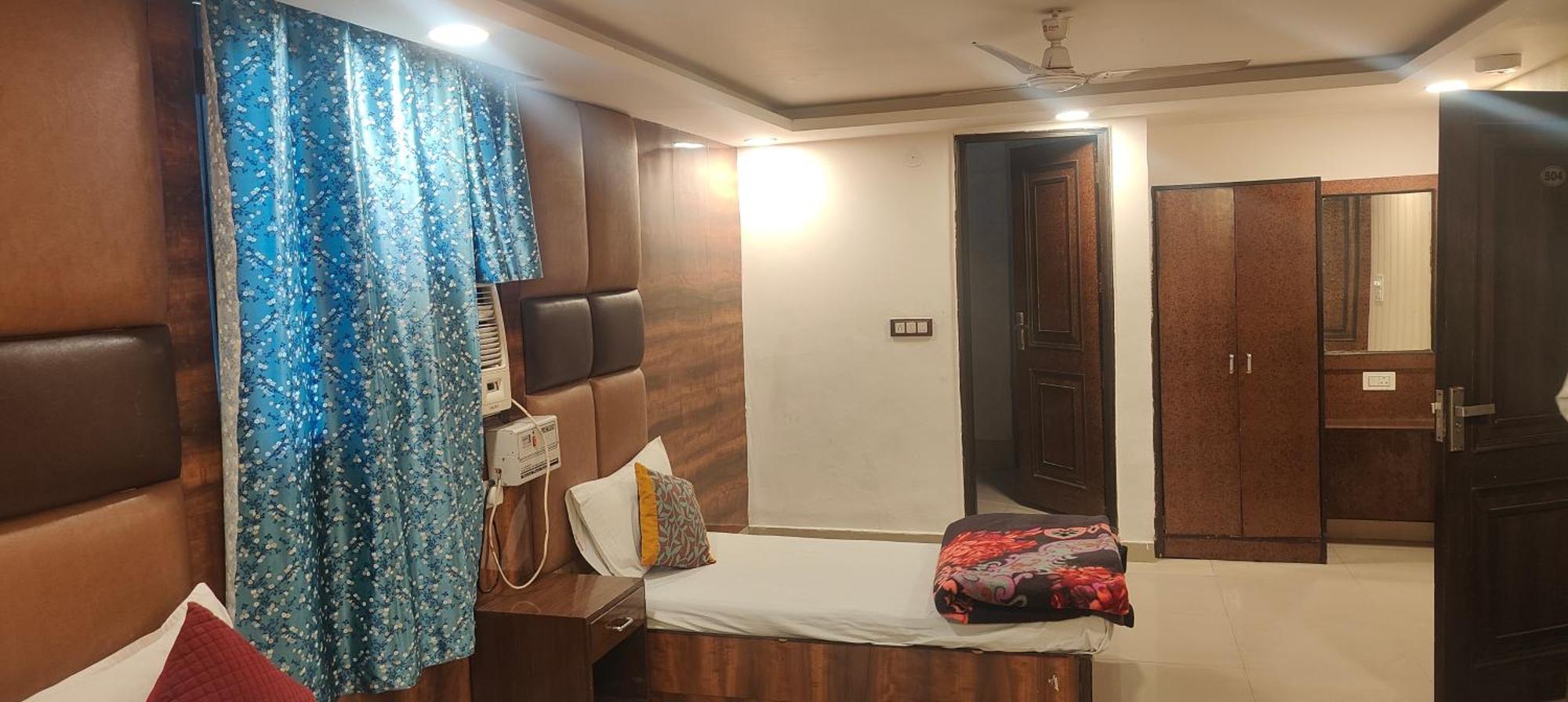 Hotel Tej International Plaza Near Igi Airport Delhi 4*