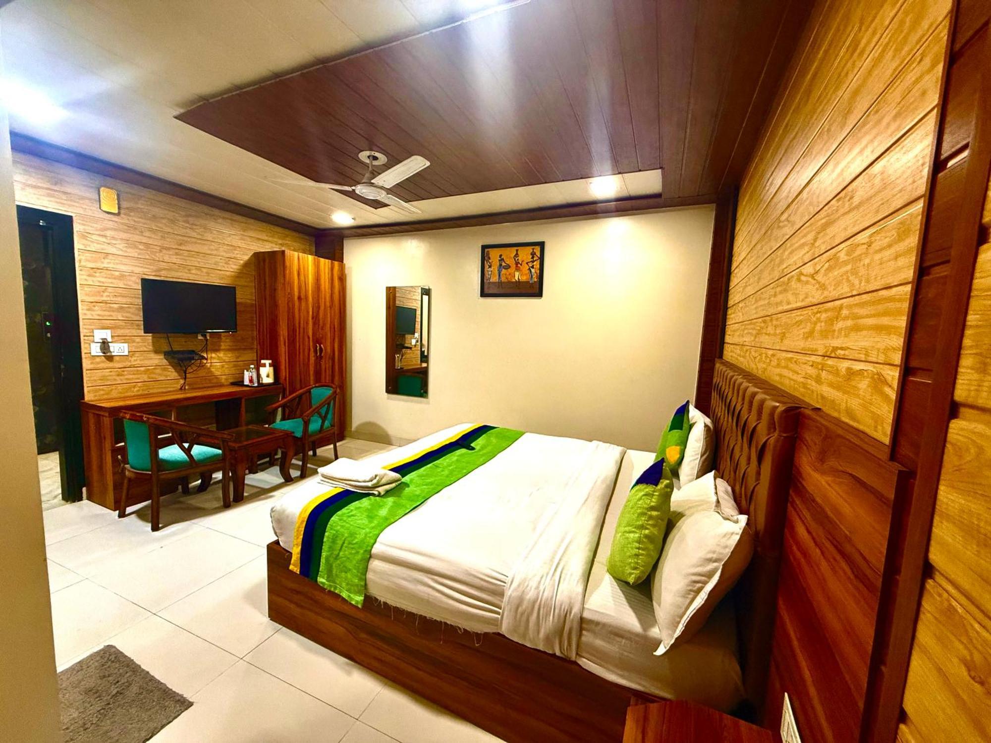 Tej International Plaza Near Igi Airport Delhi 4* New Delhi