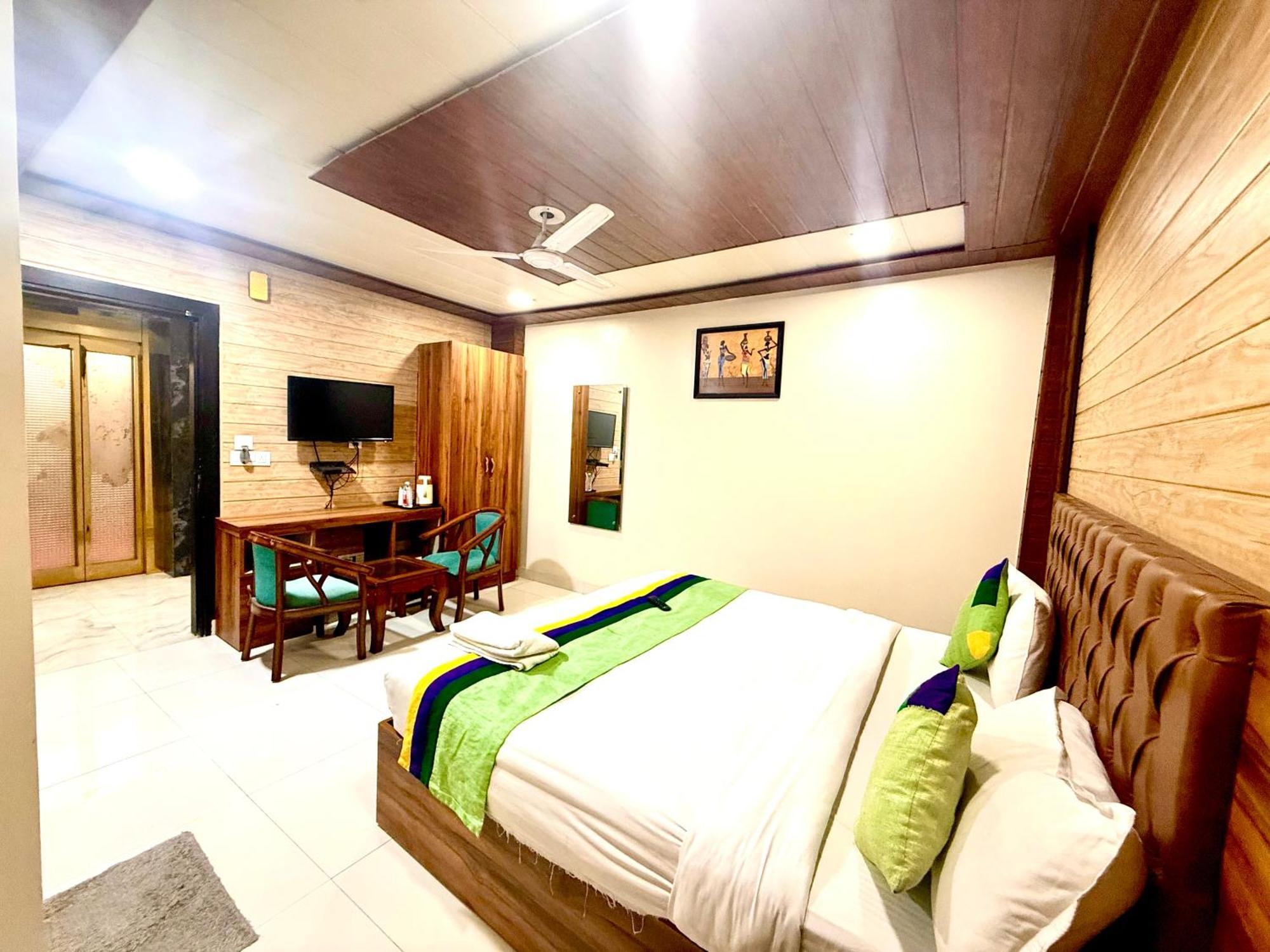 Tej International Plaza Near Igi Airport Delhi New Delhi