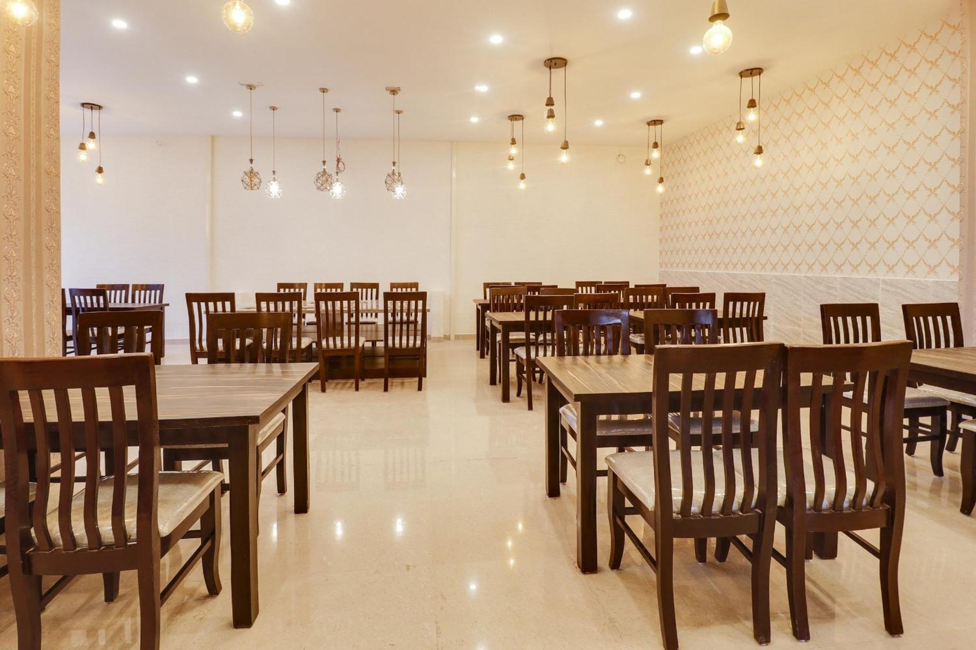 Hotel Tej International Plaza Near Igi Airport Delhi 4*
